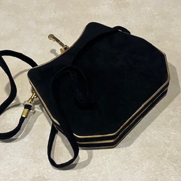 VTG Black Suede Gold Trim Clamp Hard Case Hinged Shoulder Bag Clutch 7.25"x6.25" - Picture 11 of 16